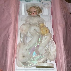 Darby Mint Madame Alexander Winter Wonderland Porcelain Doll